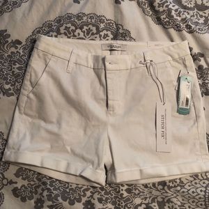 Liverpool Coretta Cuffed Short NWT - Stitch Fix